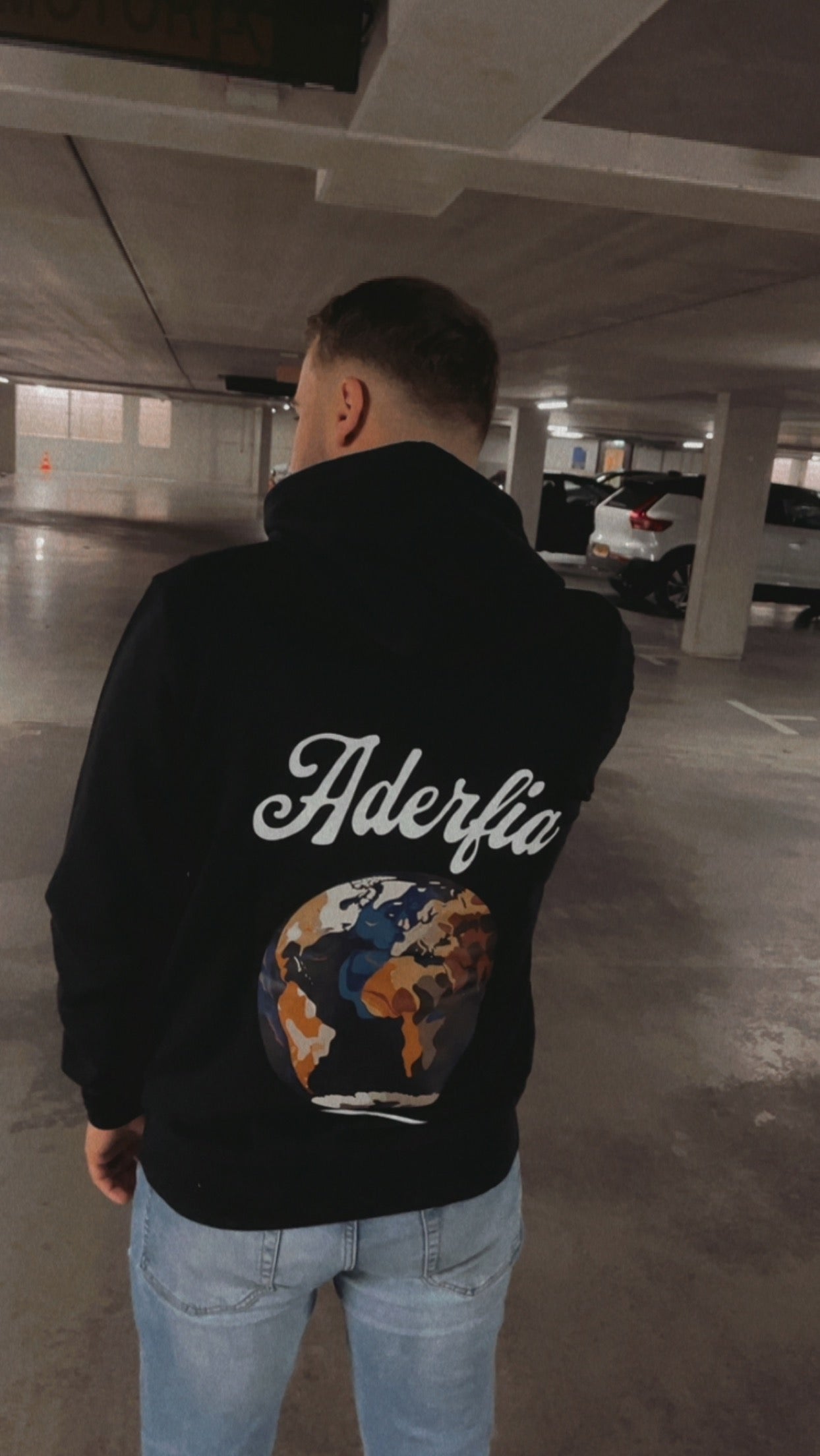 Global Hoodie Black